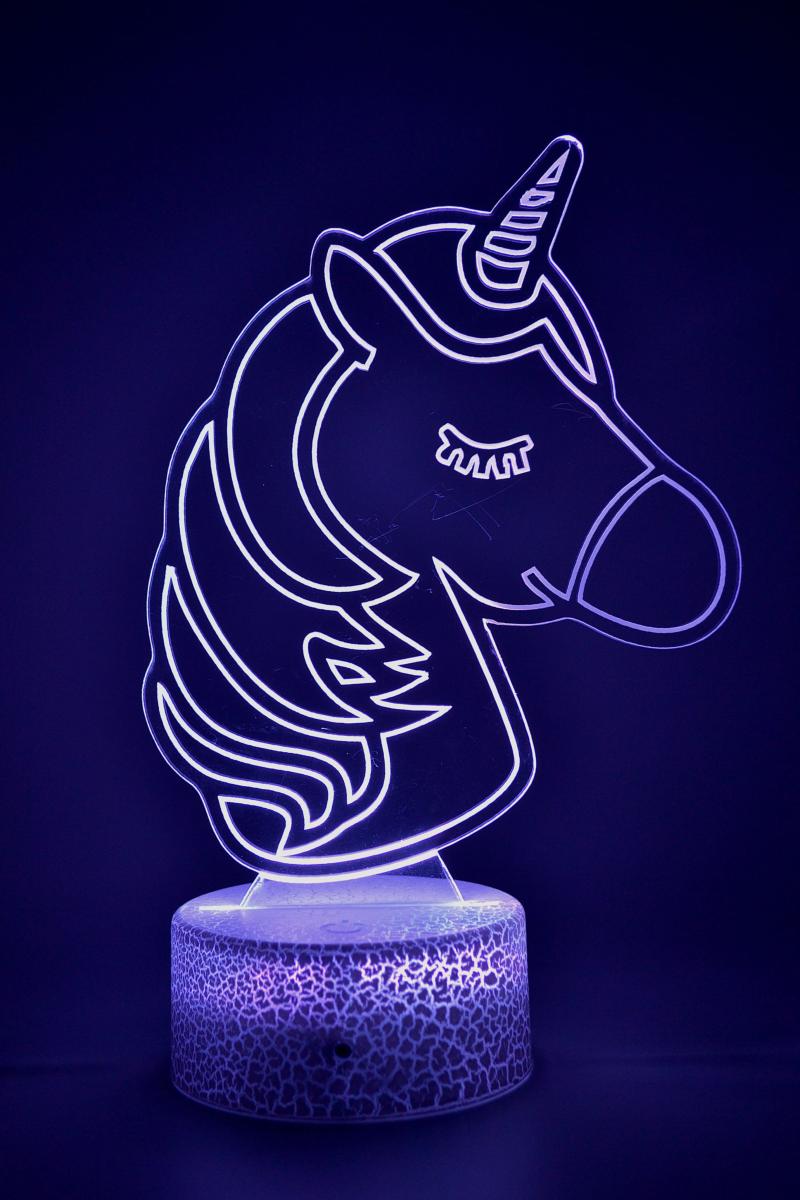 Lampe personnalisée 3D LED Licorne - LE CHEVAL ENCHANTÉ